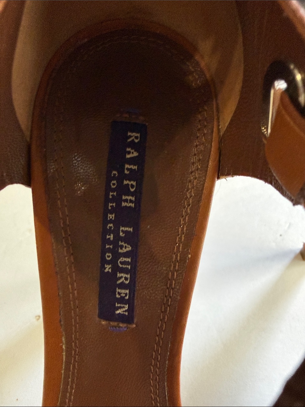 Ralph Lauren Purple Label Leather D'Orsay
Pumps Cognac Italian Leather Size 9.5 - Picture 5 of 8